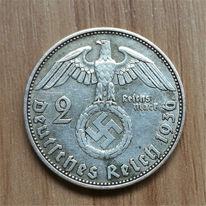 德国1936年银币D版 万字2马克 党徽版06 中邮