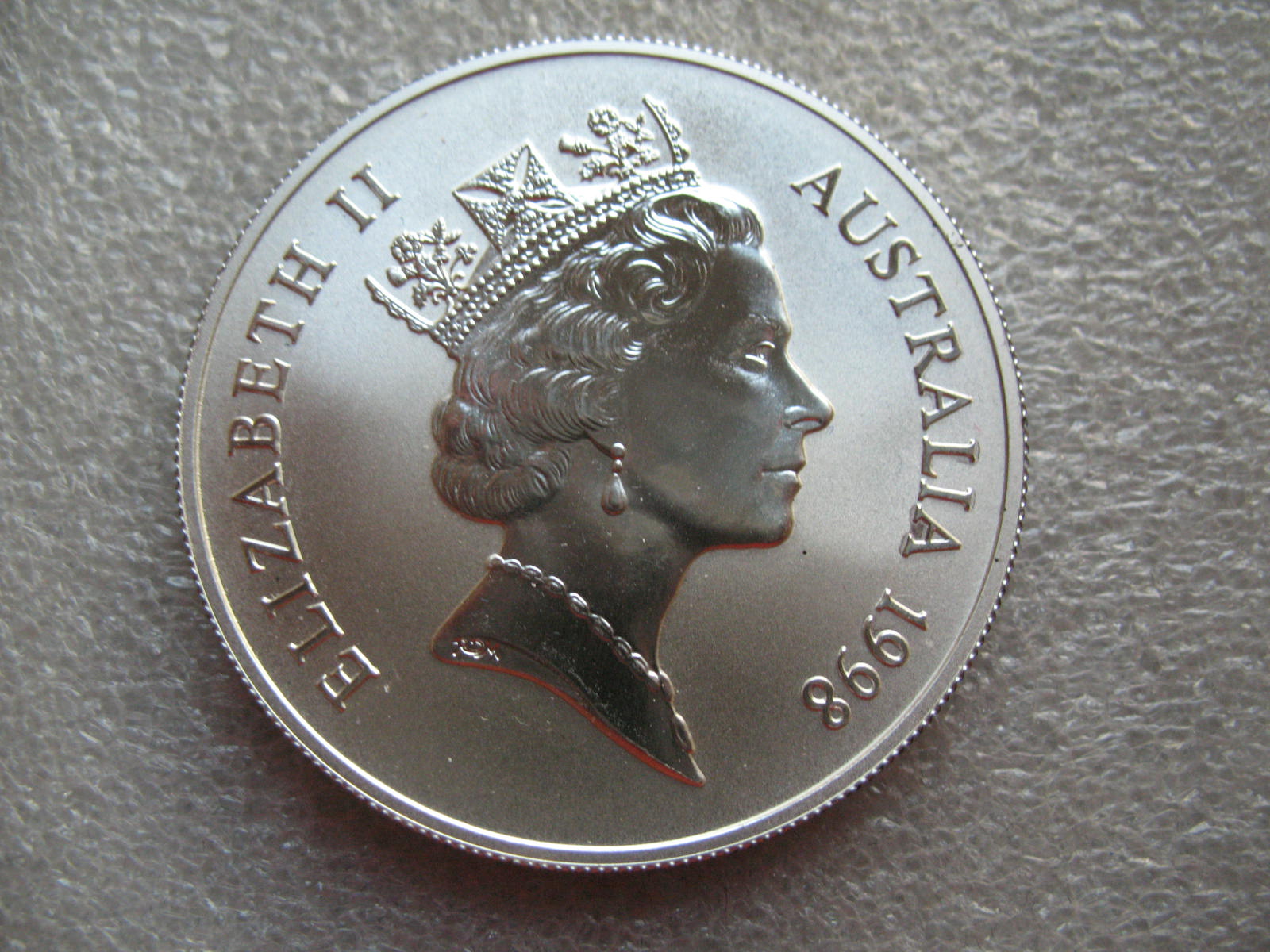 1998年澳大利亚1元袋鼠系列纪念1盎司大银币